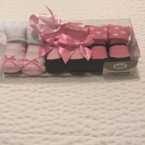 Baby Girl Bootie Set🌸sale🌸